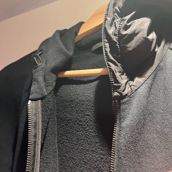 Men’s Prada Zip-up Hoodie - Picture 4 of 12